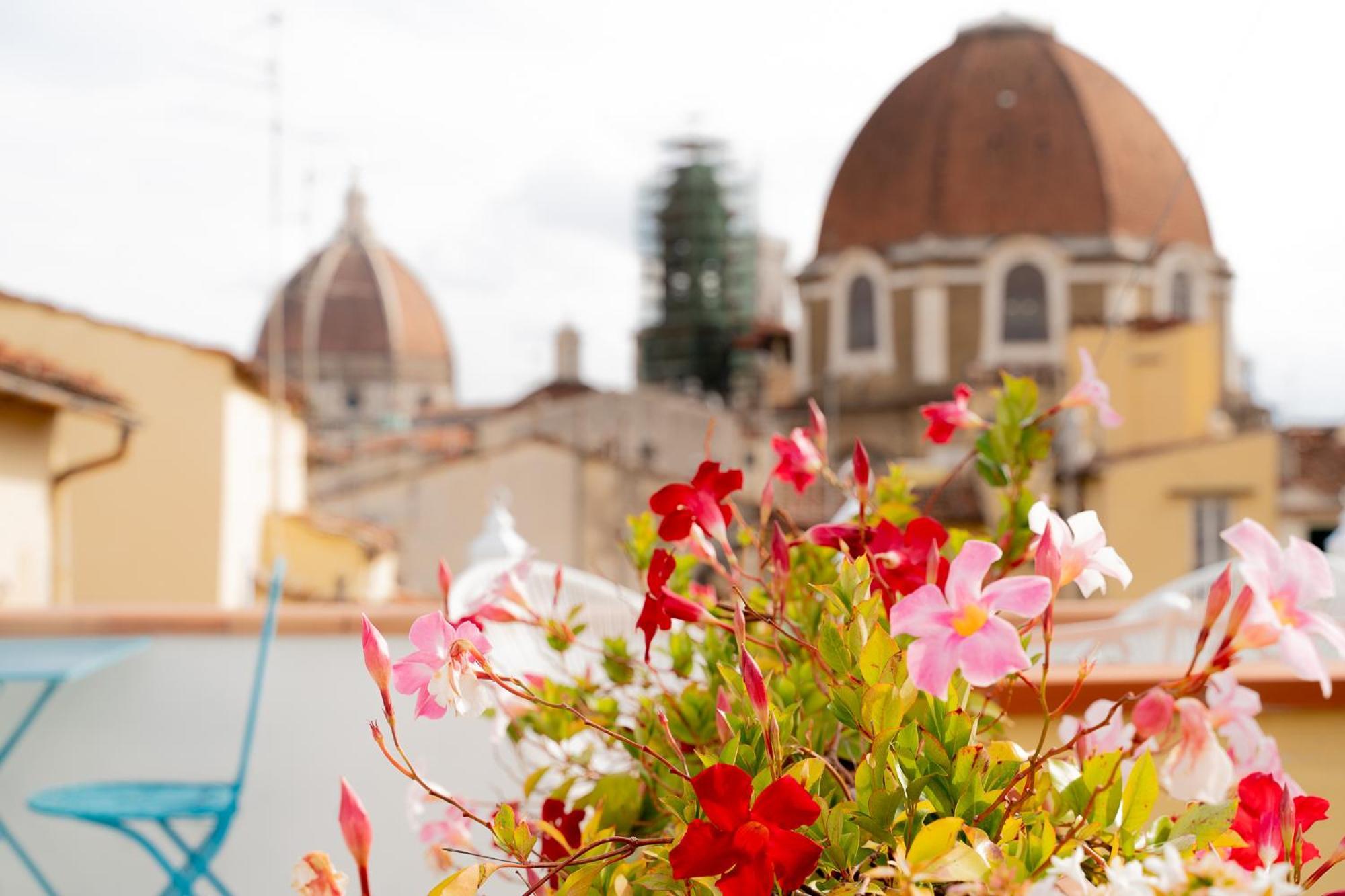The Florence Dream Terrace - Elena Grey Kamer foto
